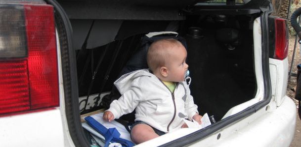 Alex in the car - Jardin Canaria!