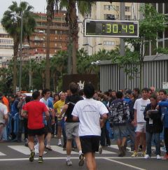 Gran Canaria Maraton 2010, van de finishtijd moet je 5 minuten aftrekken!